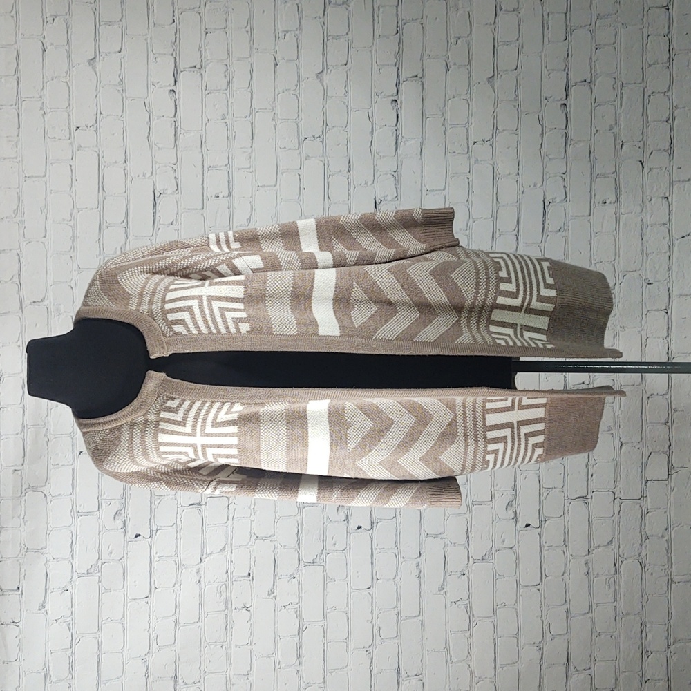 New York and Company Size M Open Front Coatigan